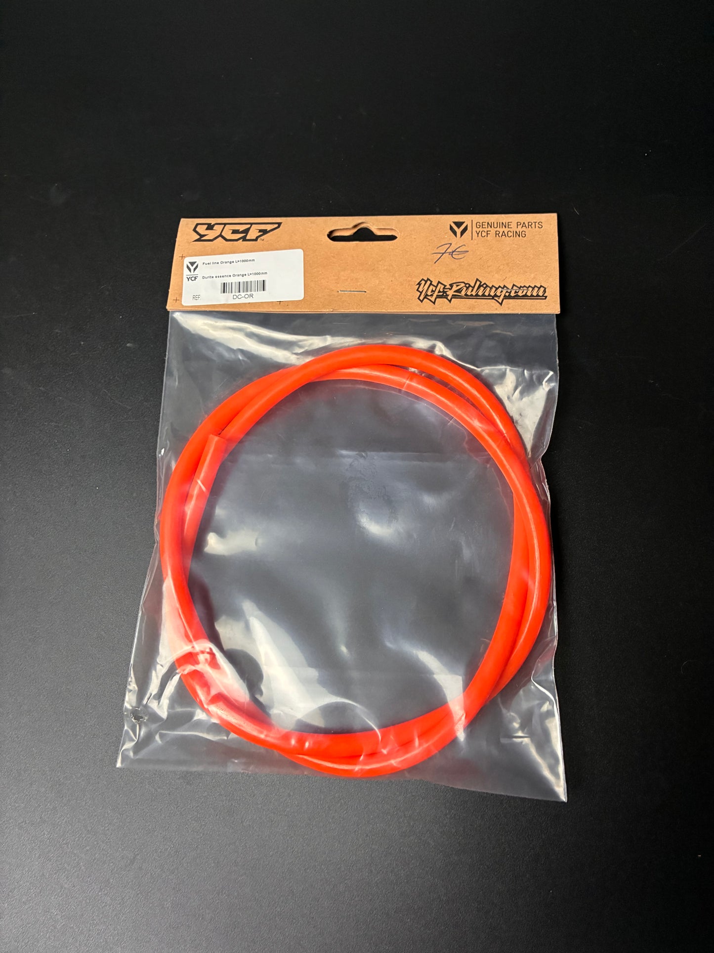 Durite d’essence orange