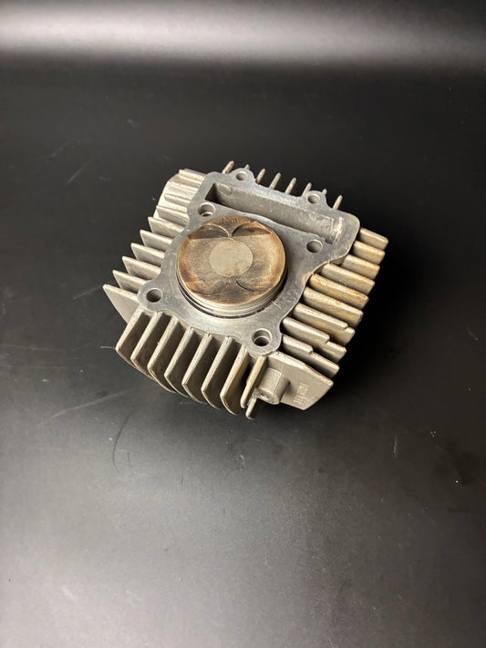 Cylindre piston daytona