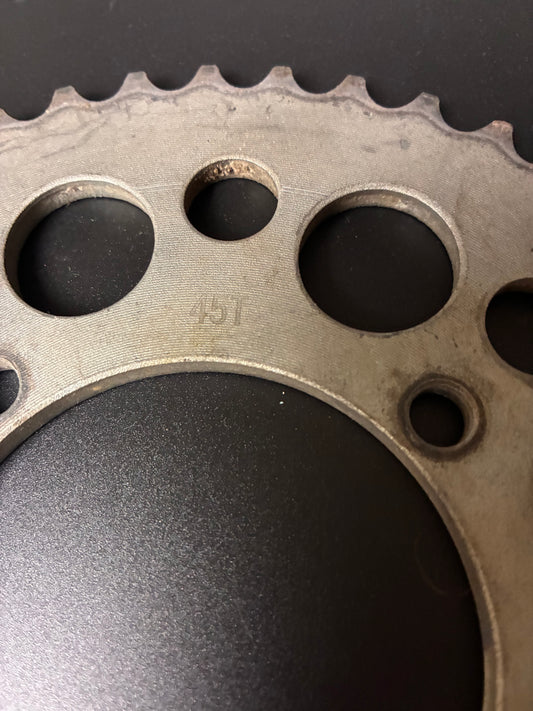 Couronne t45 chaîne 420