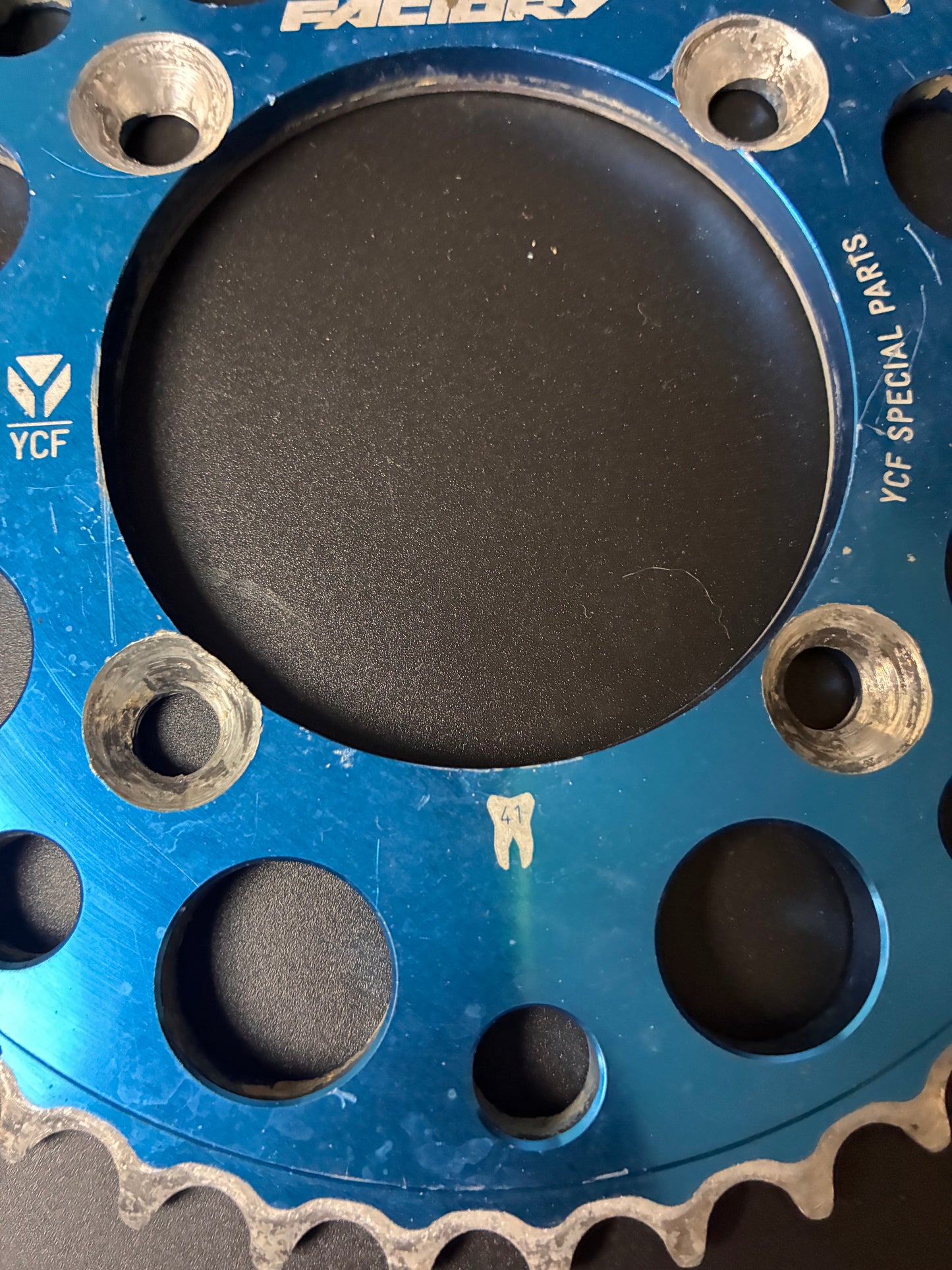 Couronne Ycf factory 420