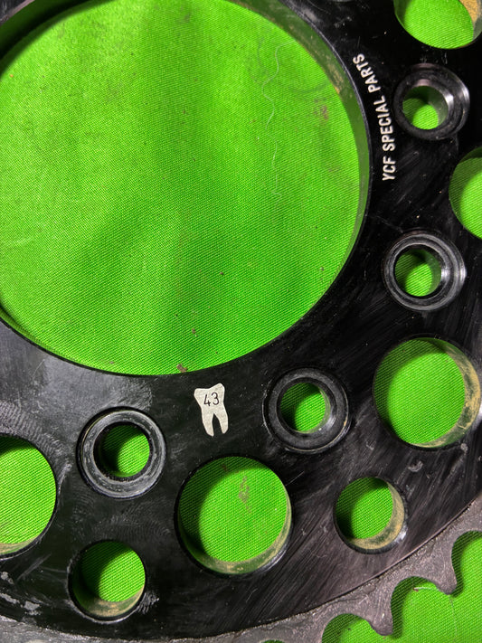 Couronne Ycf factory