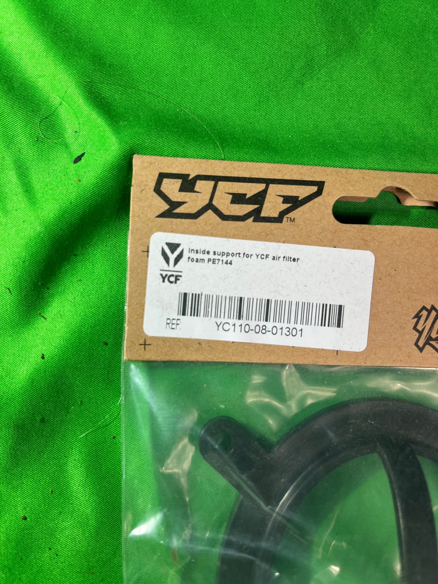 Support intérieur de filtre à air (boîte à air)