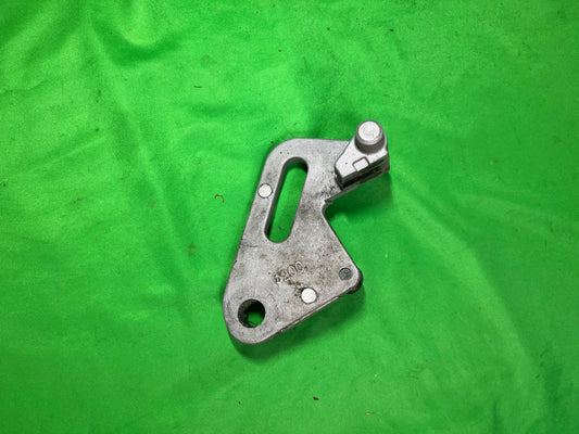 Support étrier arrière