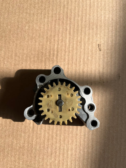 Pompe à huile 149 yx