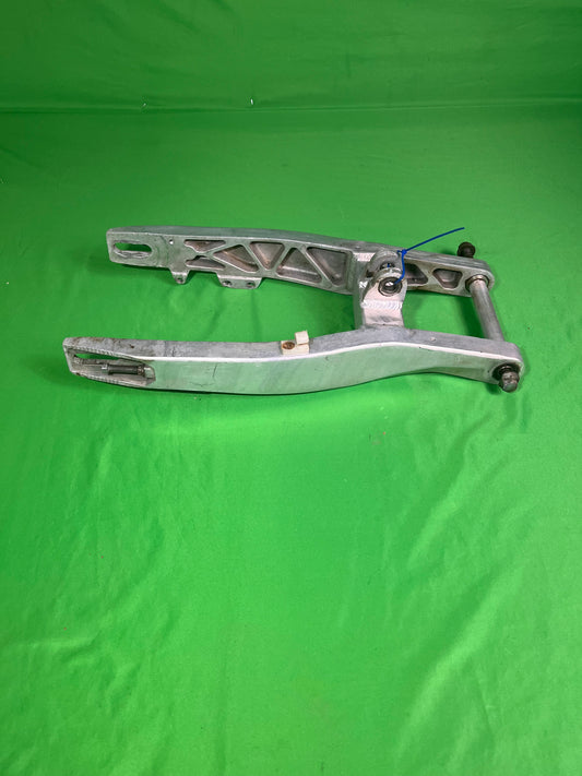 Bras oscillant alu ycf sp