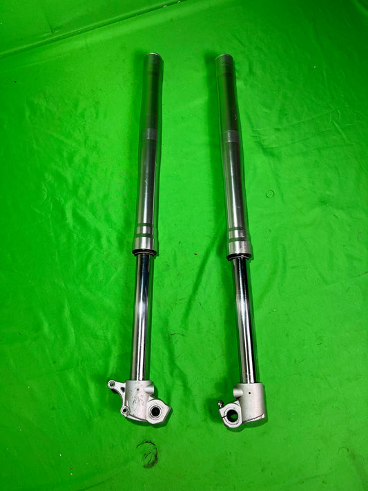 Fourche ycf 785mm