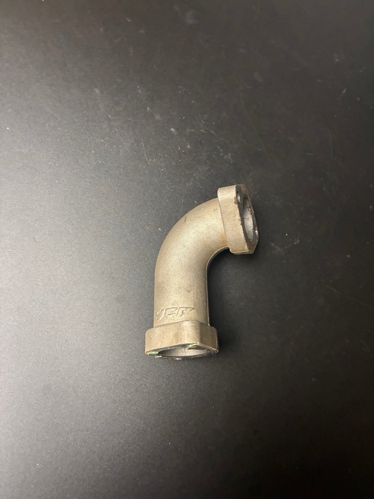 Pipe d’admission Ycf