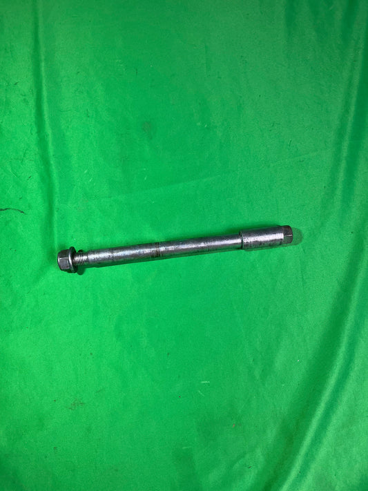 Axes de roue avant standard