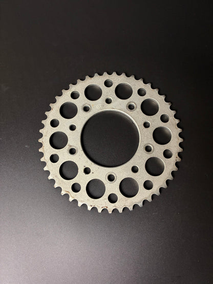 Couronne t45 chaîne 420 (Copie)