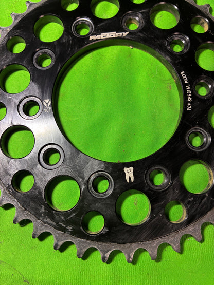 Couronne Ycf factory