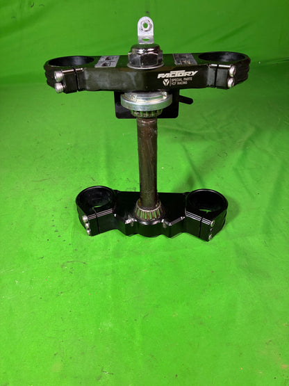 Te de fourche Ycf factory