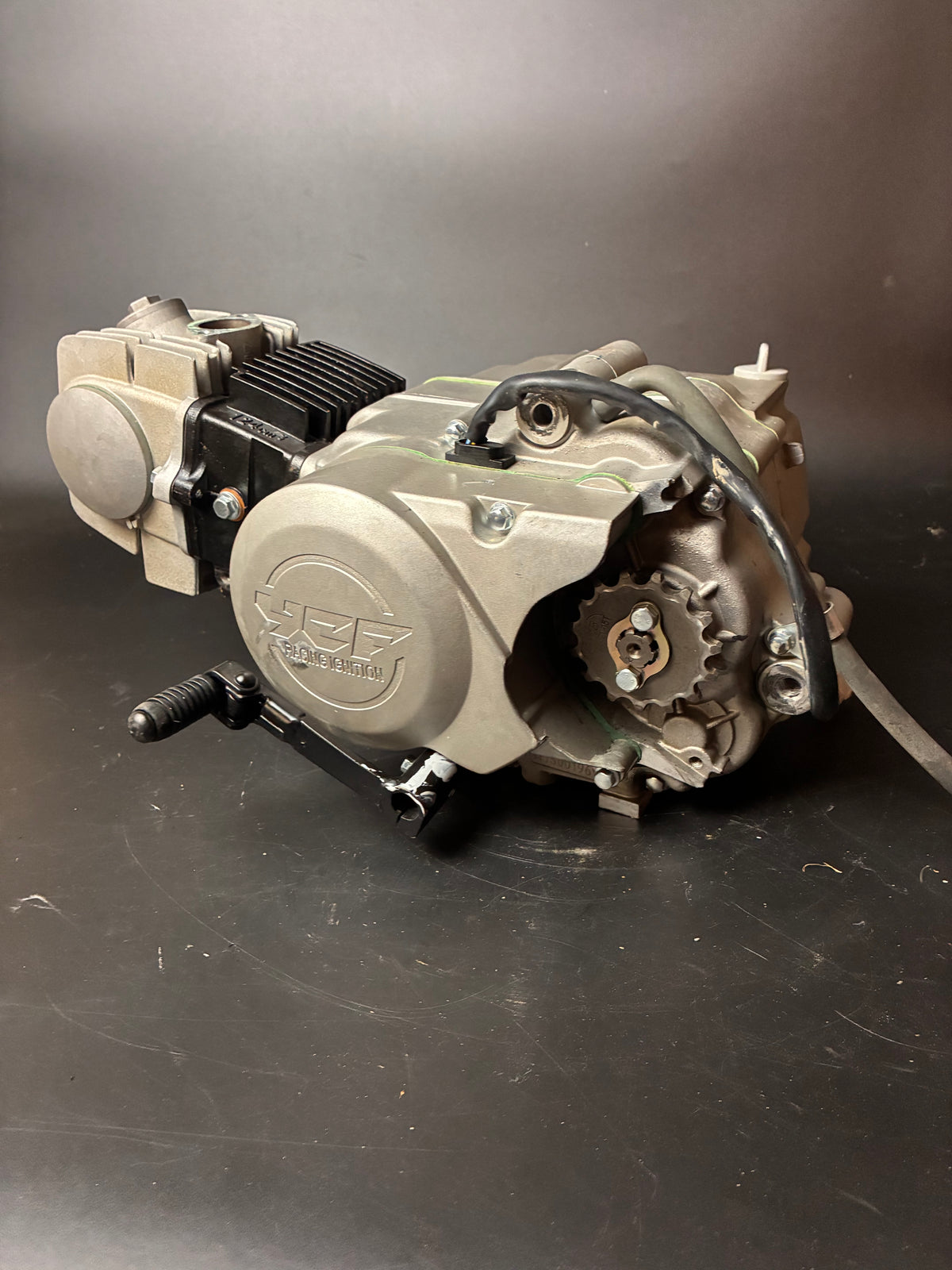 Moteur 125 Ycf semi-auto