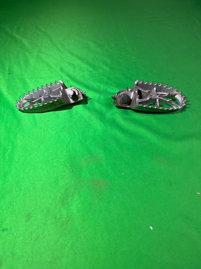 Repose pieds inox ycf
