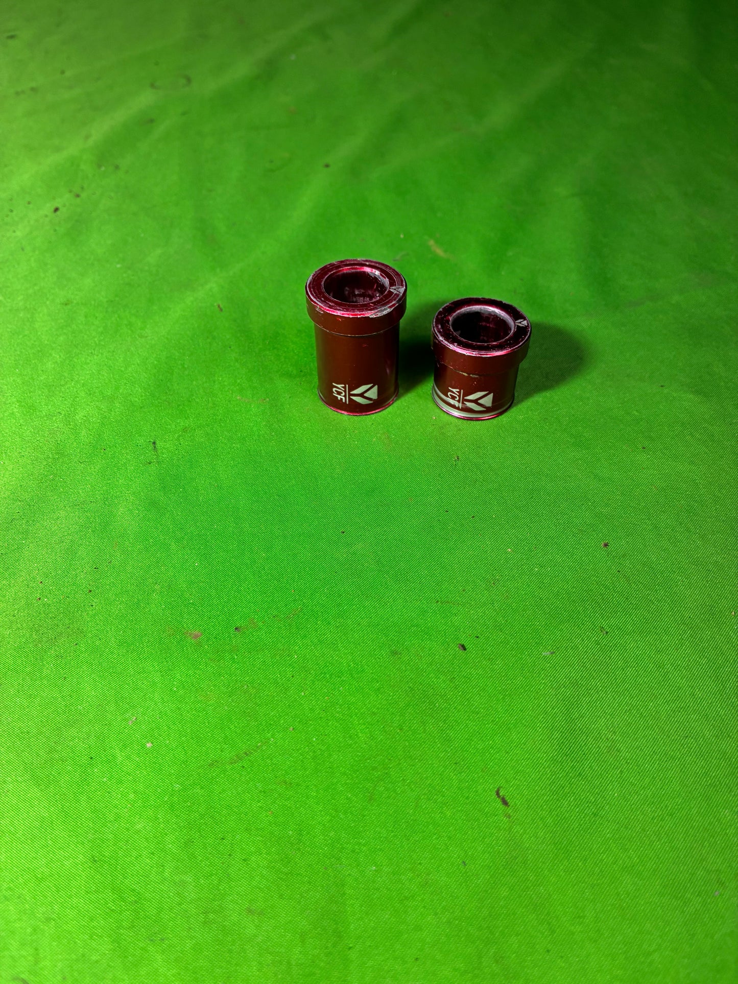 Entretoise de roue avant