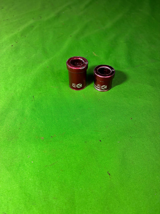 Entretoise de roue avant