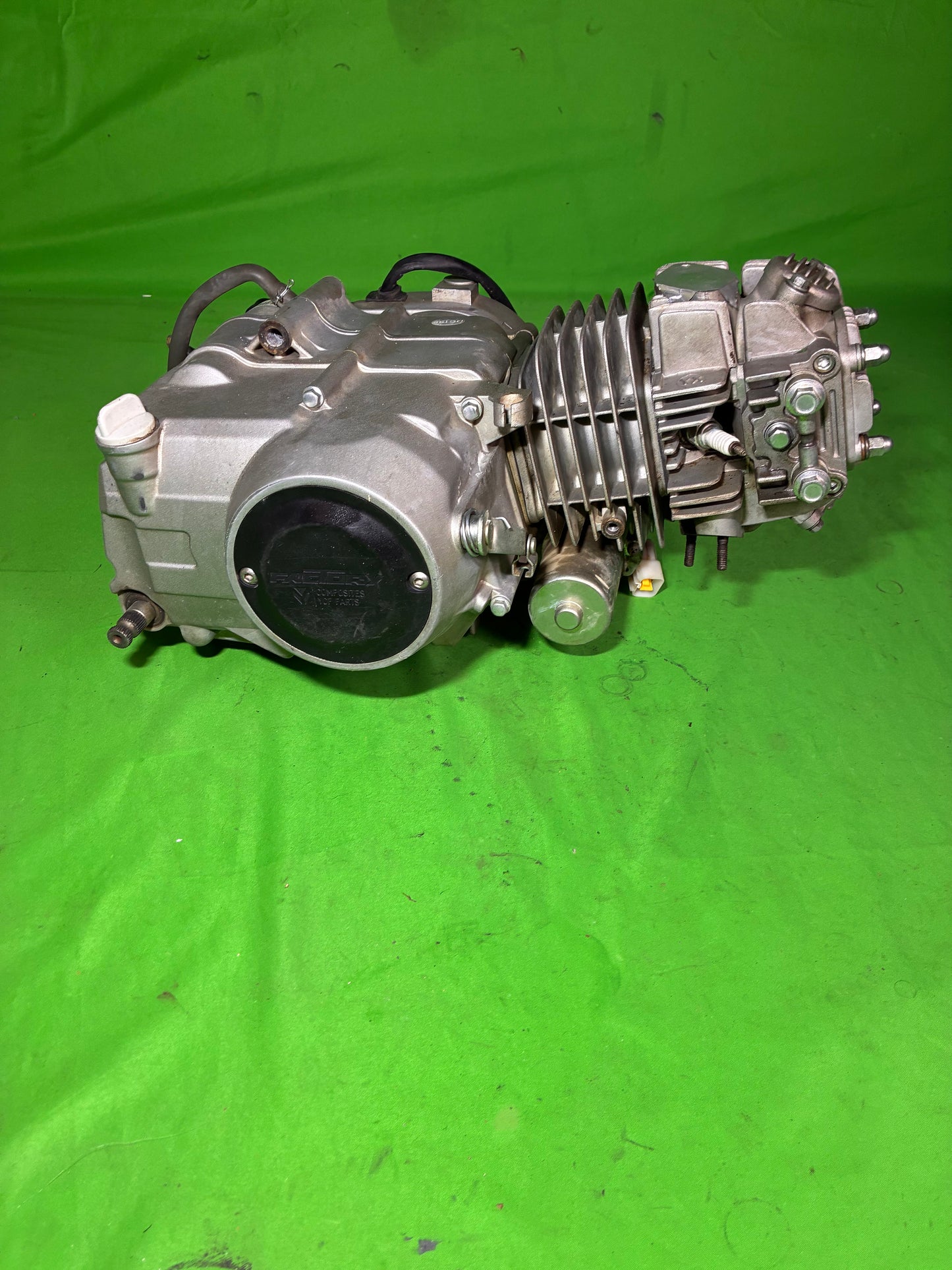 Moteur 150 Ycf (démarreur)