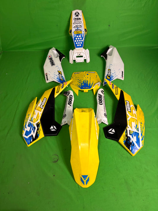 Plastique Ycf
