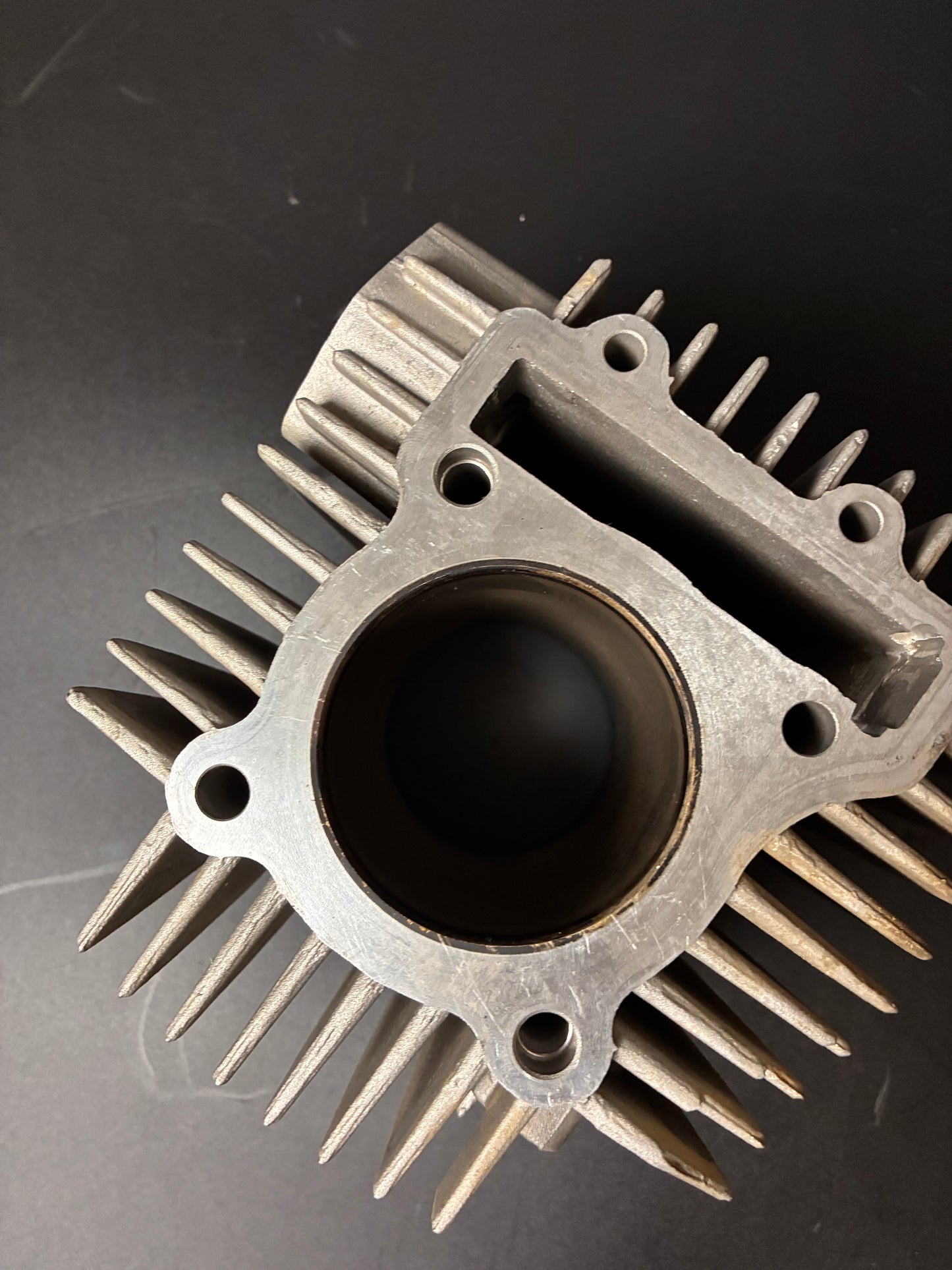 Cylindre piston daytona