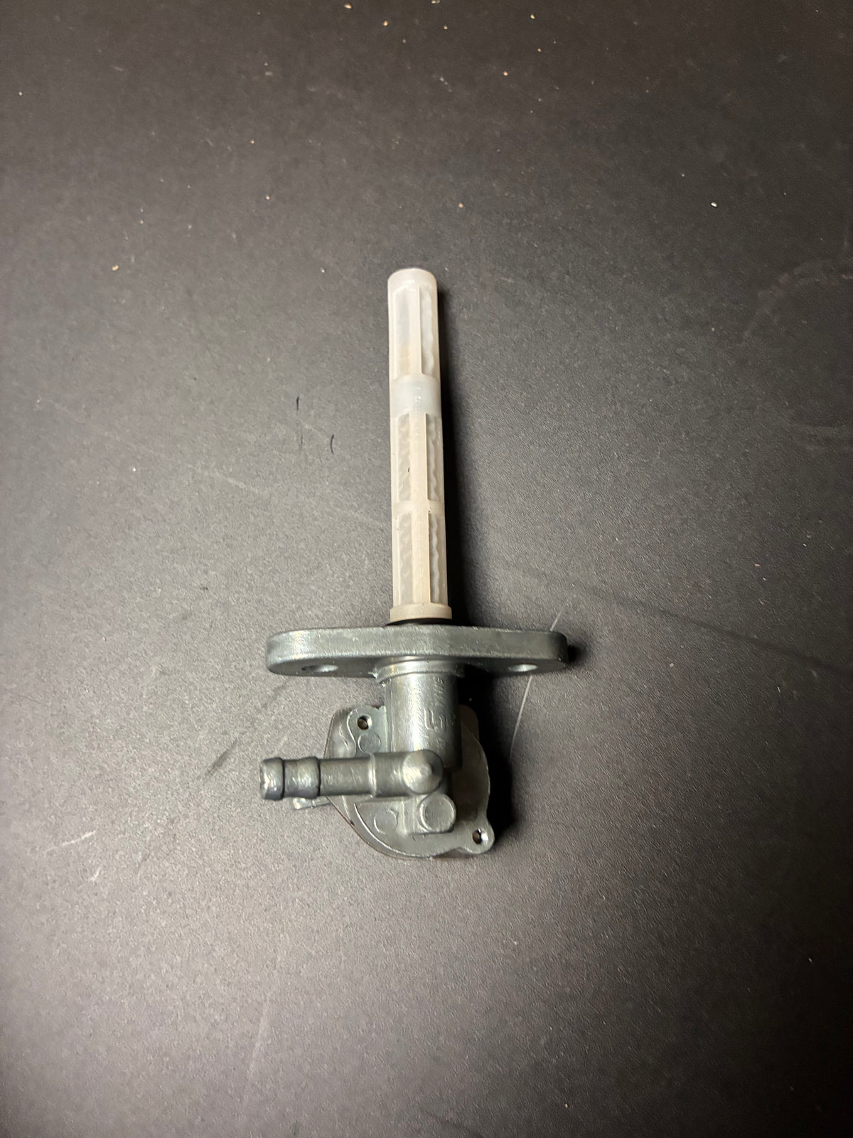 Robinet d’essence Ycf neuf