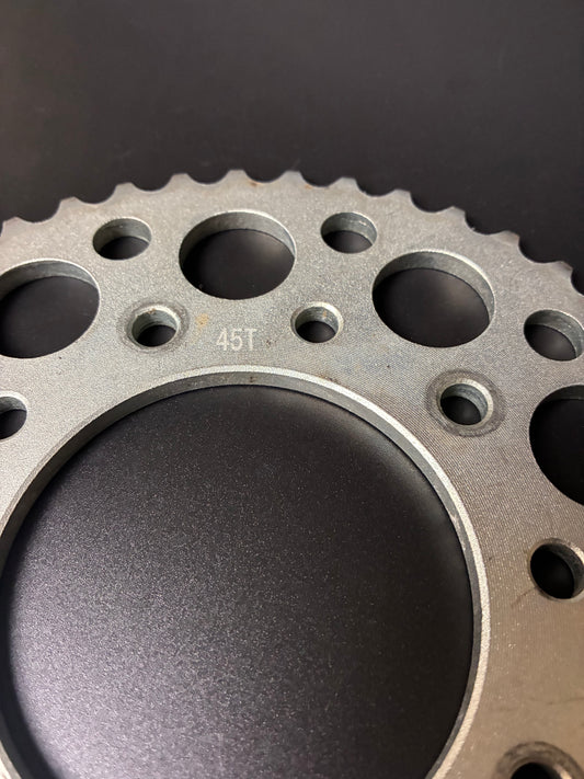 Couronne t45 chaîne 420 (Copie)