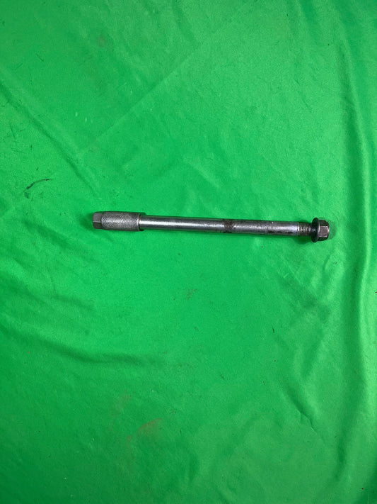 Axe de roues d15 235mm