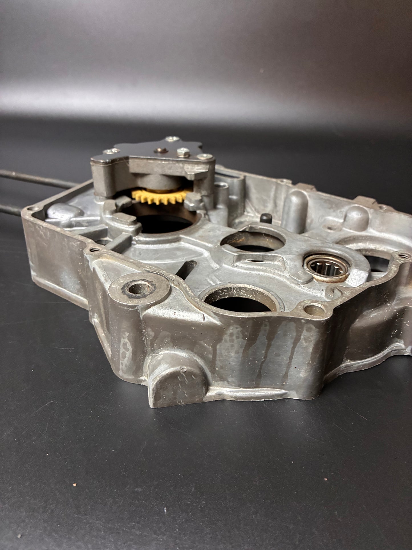 Carter droit moteur yx type klx