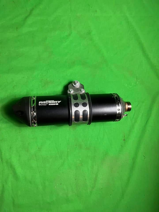 Silencieux Ycf factory noir