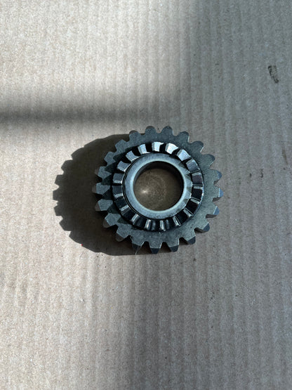 Pignon arbre de kick yx