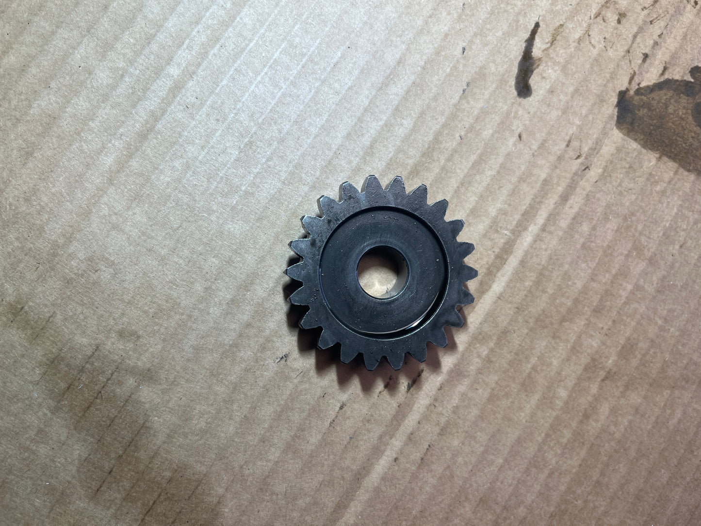 Pignon intermédiaire d’embrayage 149yc